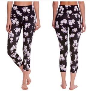 Kate Spade & Beyond Yoga Floral Leggings SZ Med